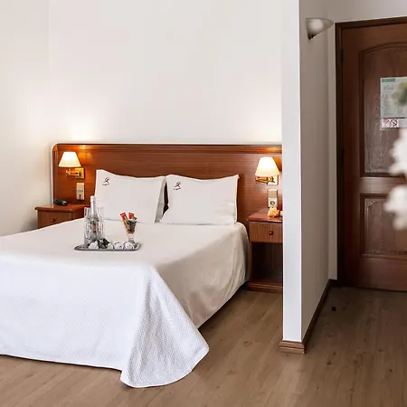 Comendador Hotel 3*