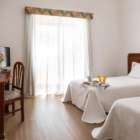 Hotel Comendador 3*